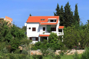  Apartments with a parking space Stari Grad, Hvar - 4015  Стари Град